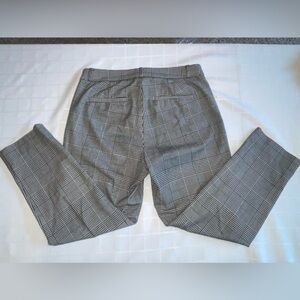 classicore luxury old money black white Banana Republic sloan pants size 6P